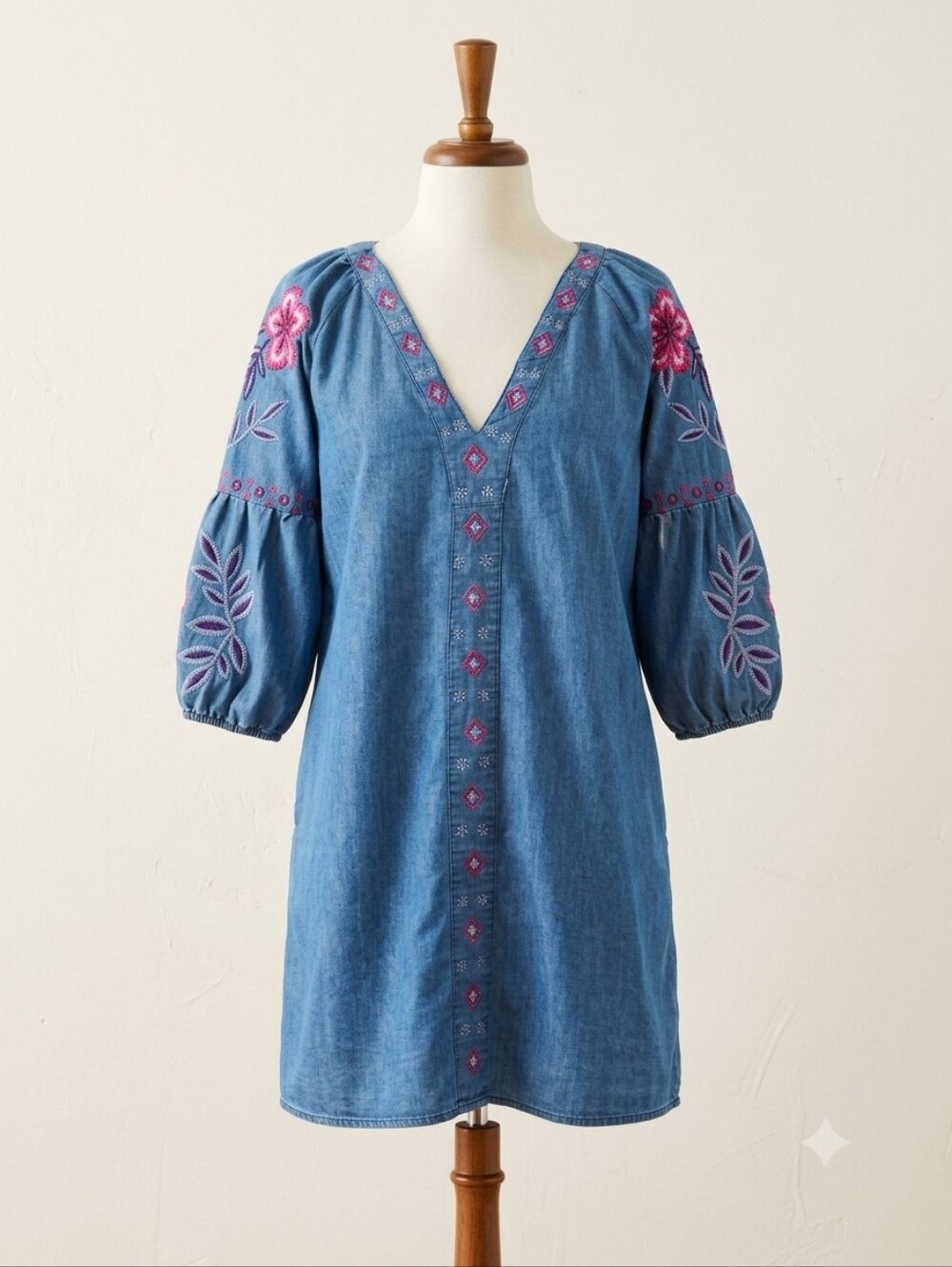 Chic Connection Blue Embroidered V-Neck Denim Tunic Dress, Size Medium